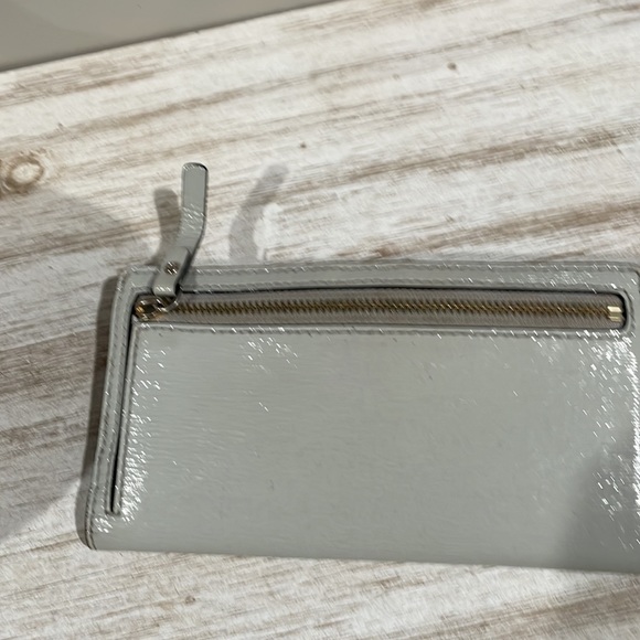 Kate Spade - Picture 4 of 7